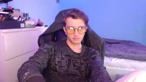 Snapshot of sweetiecharmie chatting on 12-03-25, 08:56 CAT online show from 12-03-25, 08:56