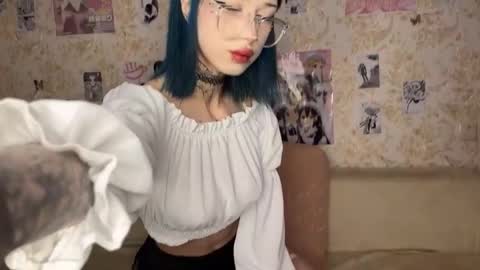 Karina online show from 11-20-25, 11:15