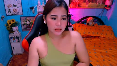 Nicole online show from 02-12-25, 02:21