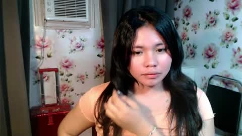 Snapshot of sweetjanna4u chatting on 07-22-26, 08:33 JANNA online show from 07-22-26, 08:33