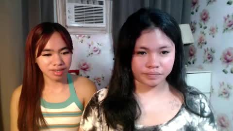 Snapshot of sweetjanna4u chatting on 07-24-26, 12:25 JANNA online show from 07-24-26, 12:25
