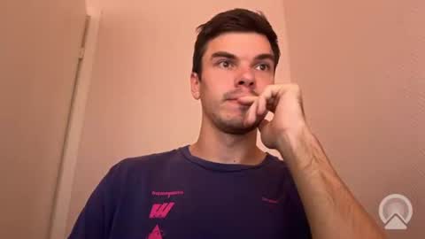 Snapshot of sweetjesso chatting on 11-09-25, 08:23 cooper online show from 11-09-25, 08:23