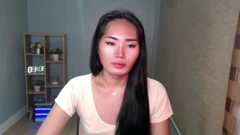   online show from 01-05-25, 11:44