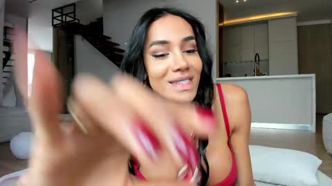 Laura Saenz  Geminis online show from 05-10-26, 03:06