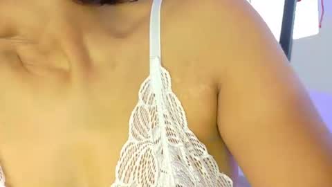 Azulandvioleta online show from 07-28-26, 02:46