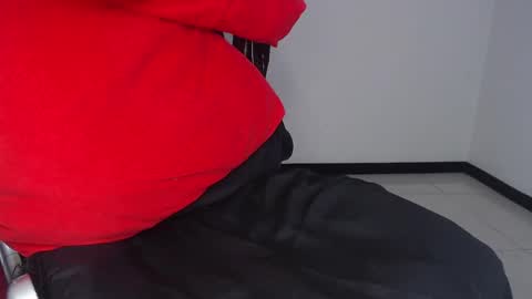 Snapshot of sweetlight chatting on 02-10-25, 11:13 mayra online show from 02-10-25, 11:13