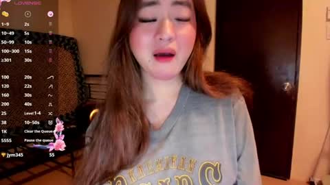 Zoe online show from 06-30-26, 02:01