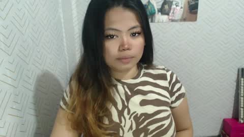 NICOLE online show from 07-27-26, 01:45