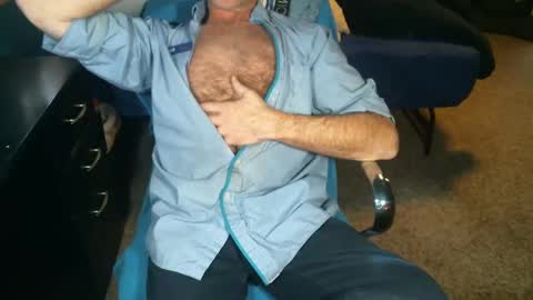 Snapshot of sweetman4a chatting on 11-03-25, 01:23 Michael online show from 11-03-25, 01:23