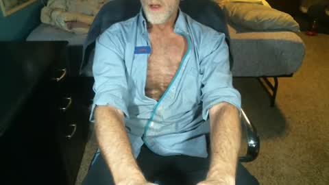 Snapshot of sweetman4a chatting on 11-21-25, 01:10 Michael online show from 11-21-25, 01:10