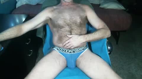 Snapshot of sweetman4a chatting on 12-21-25, 06:04 Michael online show from 12-21-25, 06:04