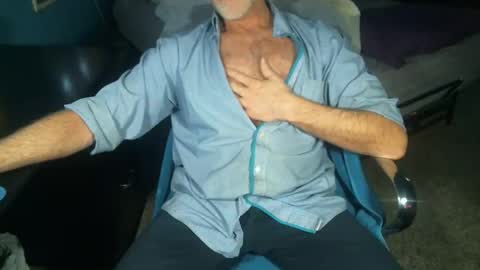 Snapshot of sweetman4a chatting on 02-26-26, 12:59 Michael online show from 02-26-26, 12:59