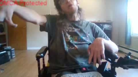 Snapshot of sweetman4u75 chatting on 09-10-25, 07:14 Sweet Man online show from 09-10-25, 07:14