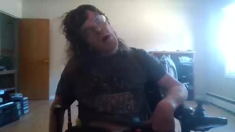 Snapshot of sweetman4u75 chatting on 10-11-25, 06:50 Sweet Man online show from 10-11-25, 06:50