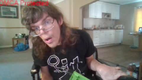 Snapshot of sweetman4u75 chatting on 10-29-25, 05:04 Sweet Man online show from 10-29-25, 05:04