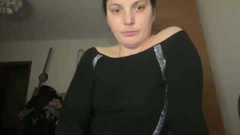 Snapshot of sweetmandyy chatting on 03-03-25, 08:32 sweetmandyy online show from 03-03-25, 08:32