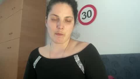 Snapshot of sweetmandyy chatting on 03-11-25, 01:01 sweetmandyy online show from 03-11-25, 01:01