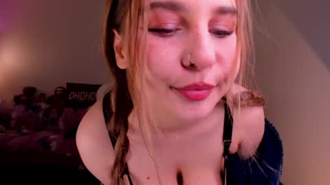 Mila online show from 03-16-26, 06:23