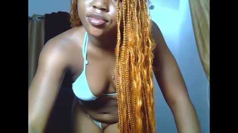 sweetmila9 online show from 04-29-26, 06:28