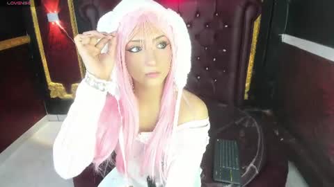 siren online show from 06-12-26, 05:06