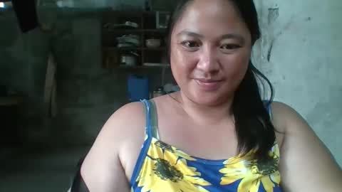 Snapshot of sweetnike chatting on 10-13-25, 12:21 sweetnike online show from 10-13-25, 12:21