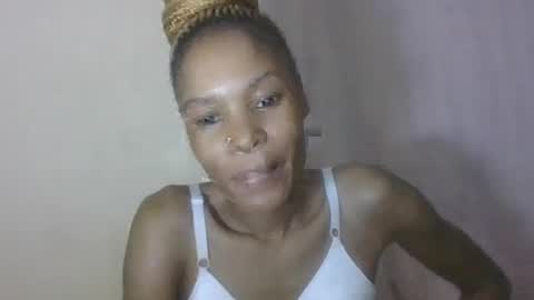 ESTHER online show from 07-19-26, 06:55
