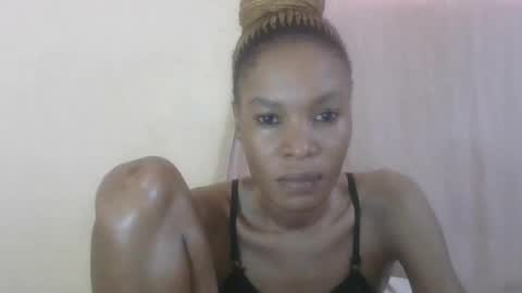 ESTHER online show from 07-28-26, 06:31