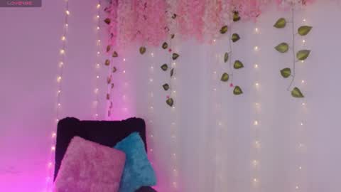 sweetposion online show from 06-10-26, 06:40