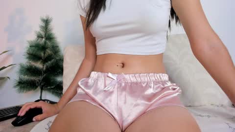 Snapshot of sweetpussyhot_ chatting on 12-11-24, 10:36 Hello Welcome Im here from WEDNESDAY to SUNDAY 430am to  830am and 3  to 7  timeMONDAY and TUESDAY i rest online show from 12-11-24, 10:36
