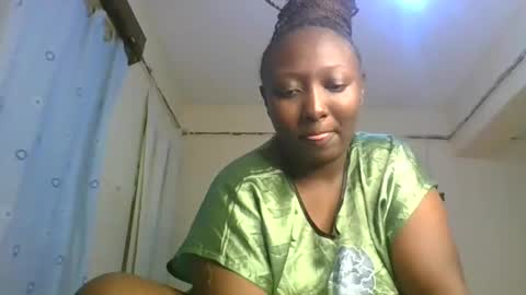 Rose Watetu online show from 06-07-26, 11:03