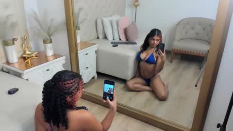 Snapshot of sweets_one chatting on 11-25-25, 03:50 sweets one online show from 11-25-25, 03:50