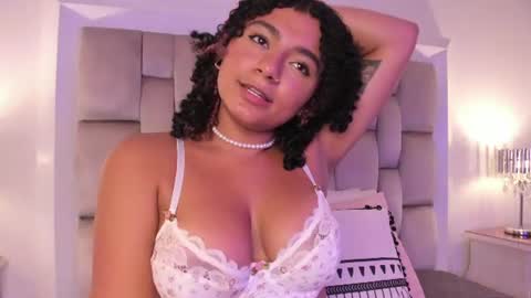 sweets one online show from 06-20-26, 04:15