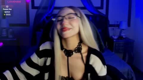 Snapshot of sweetsakura_dolll chatting on 03-16-26, 01:48 Sakura Doll online show from 03-16-26, 01:48