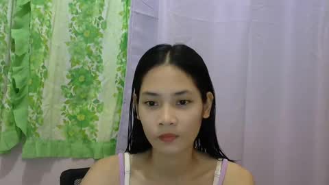 Mia online show from 12-20-24, 04:09