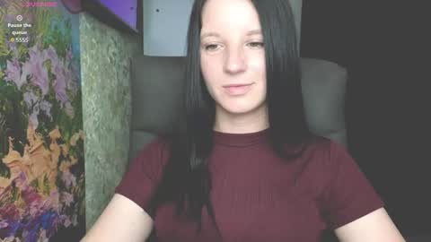 Snapshot of sweetshy99 chatting on 05-31-26, 06:53 Sweet Shy online show from 05-31-26, 06:53