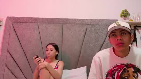 Miel and Leo online show from 06-24-26, 12:15