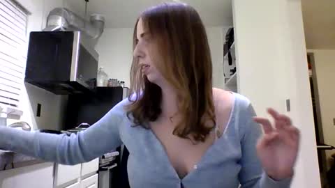 Snapshot of sweetsocalgirl chatting on 01-23-25, 03:26 sweetsocalgirl online show from 01-23-25, 03:26