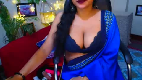 SweetSour online show from 10-16-25, 03:02