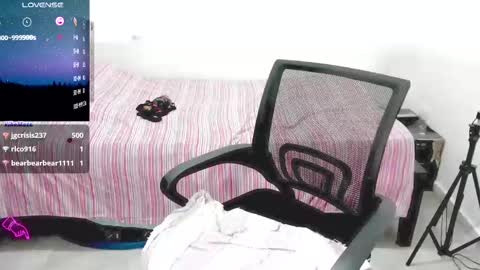 lili online show from 02-17-25, 05:36