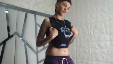 Snapshot of sweetsubmissive_rs chatting on 04-22-26, 04:04 sweetsubmissive rs online show from 04-22-26, 04:04
