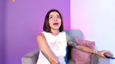 Snapshot of sweett_heartt_ chatting on 02-16-25, 10:32 Lorena online show from 02-16-25, 10:32