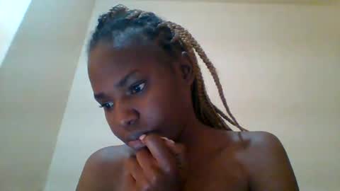 sweett_kimmie online show from 07-06-26, 08:33