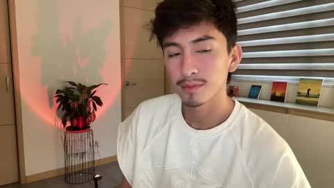 Andy  online show from 10-17-25, 06:32