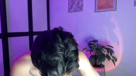 Snapshot of sweettaaron chatting on 04-21-26, 02:51 Andy online show from 04-21-26, 02:51