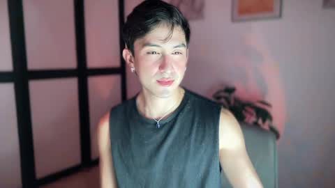 Snapshot of sweettaaron chatting on 04-22-26, 12:02 Andy online show from 04-22-26, 12:02