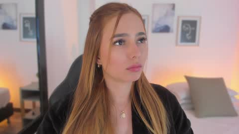 Snapshot of sweettammy_ chatting on 12-13-24, 08:15 Tammy online show from 12-13-24, 08:15