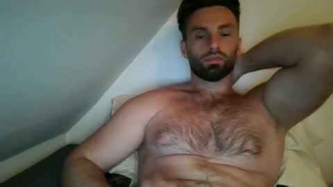 Tom online show from 06-11-26, 12:32