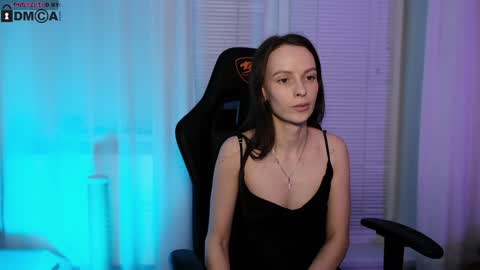 Snapshot of sweettooth20 chatting on 01-29-25, 04:08 Leila and Alex online show from 01-29-25, 04:08