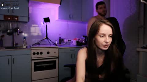 Snapshot of sweettooth20 chatting on 02-13-26, 06:15 Leila and Alex online show from 02-13-26, 06:15