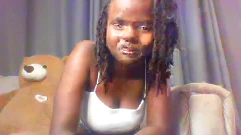 sweettreat77 online show from 06-09-26, 07:14
